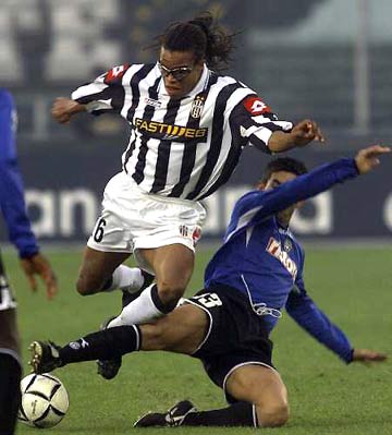 布冯说意大利输挪威是因国米输欧冠？贝尔戈米：他能说得优雅些（布冯把意大利不敌挪威归咎于国米欧冠失利？贝尔戈米：他该说得更得体）