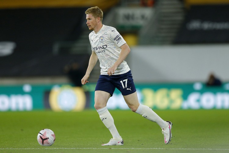 西媒：米利唐训练中途接受包扎处理，阿隆索亲自上场顶替他（西媒：米利唐训练中途受伤包扎，阿隆索亲自上阵顶替）