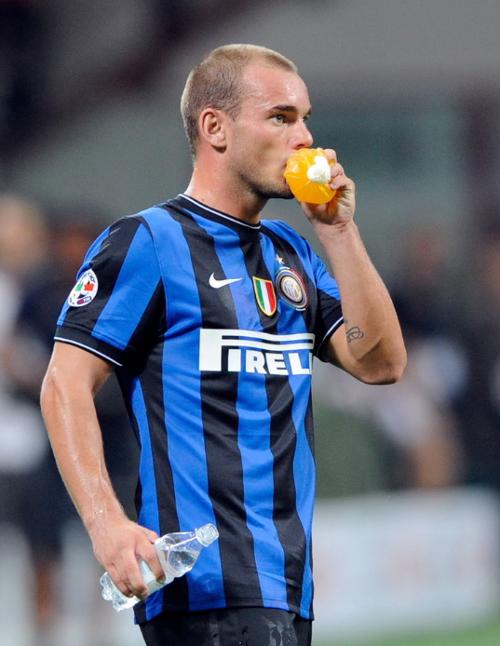 乌尔比希：赛前4个半小时得知自己会首发；时刻准备为球队效力（乌尔比希：开赛前4个半小时才被告知首发，始终做好随时为球队出战的准备）